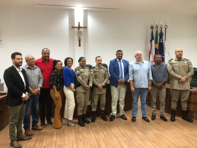 Candeias Novo comandante da 10ª CIPM faz visita de apresentação à